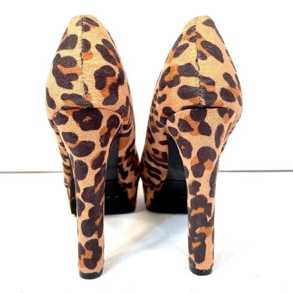 MOSSIMO FAUX SUEDE ANIMAL PRINT PLATFORMS SIZE 5.5 - Picture 4 of 5